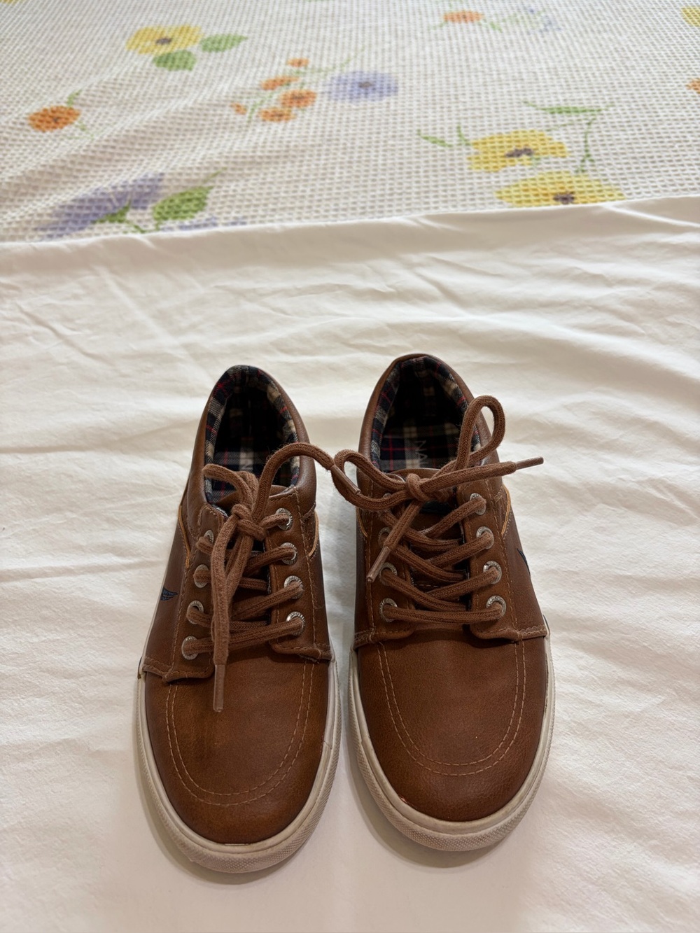 Nautica Brown kids Casual Lace-Up Slip-Ons(40)